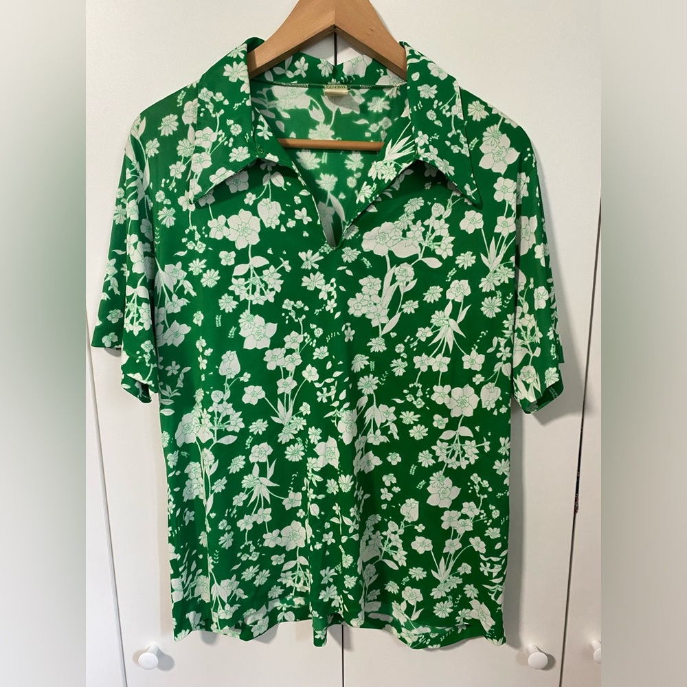 Vintage 70s Floral Green Top Size L/XL